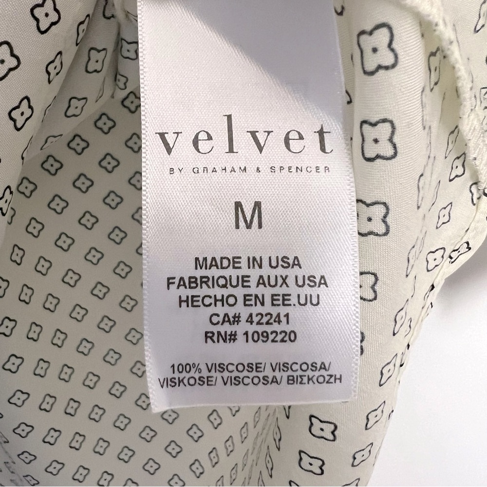 Velvet by Graham & Spencer Modern Tiny Floral Patterned Cream Blouse NEW Scandi - Picture 13 of 13